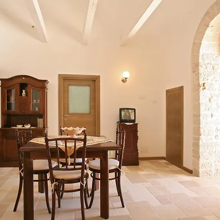 Oda ve Kahvaltı Grotta Cilicia